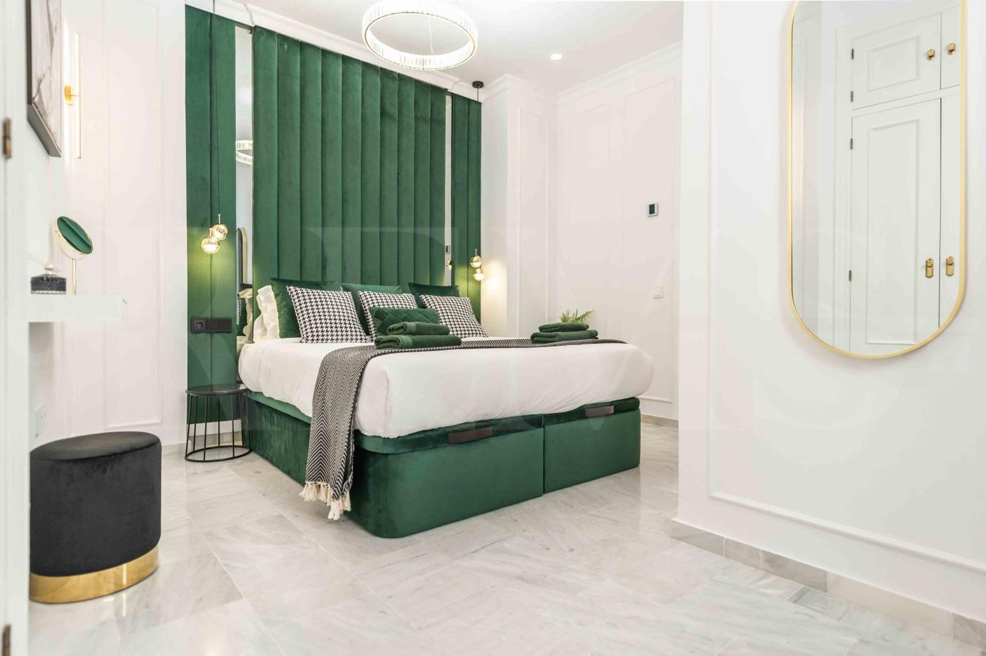 Deluxe Apartment - Historic Center By Rems Malaga Luaran gambar
